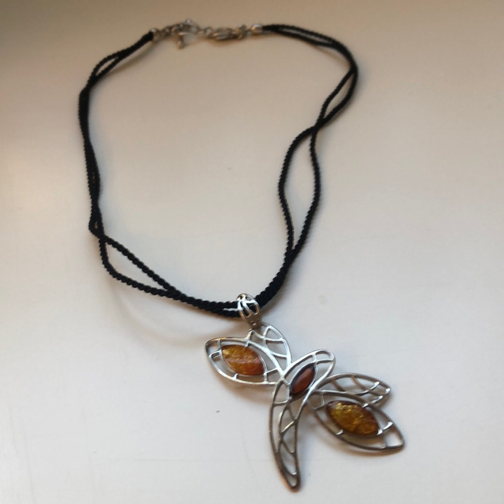 NWOT Real Amber and 925 silver necklace